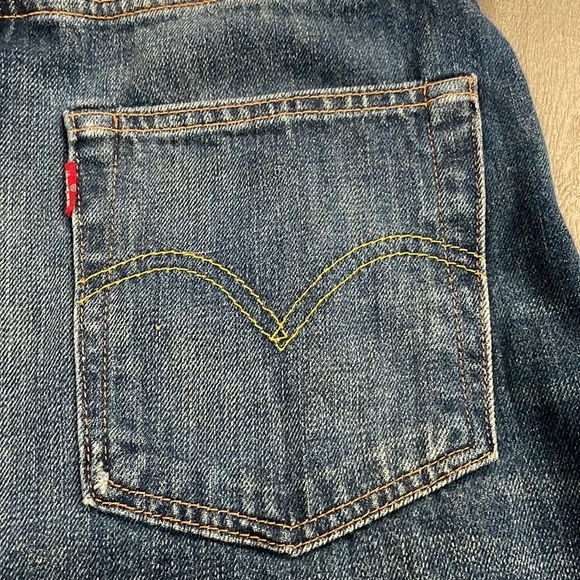 Vintage high waisted 701 Levi’s jean shorts size 29 - Picture 4 of 9